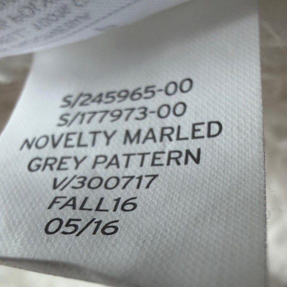 Banana Republic Gray Novelty Marled Sherpa Puffer Vest - Picture 10 of 11